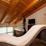 Готель Museu Llegendes De 4*