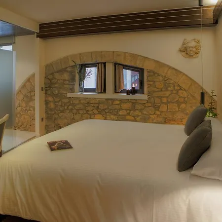 Otel Museu Llegendes De