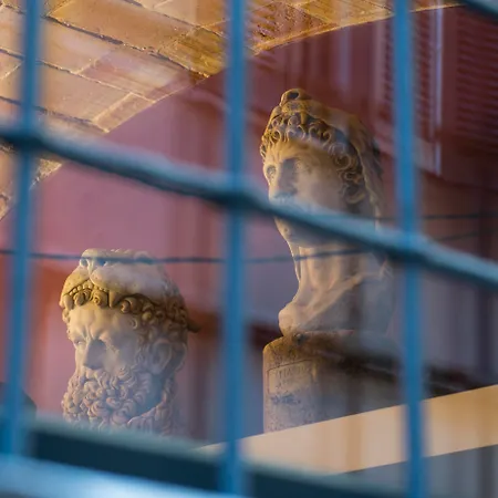 Museu Llegendes De Готель 4*