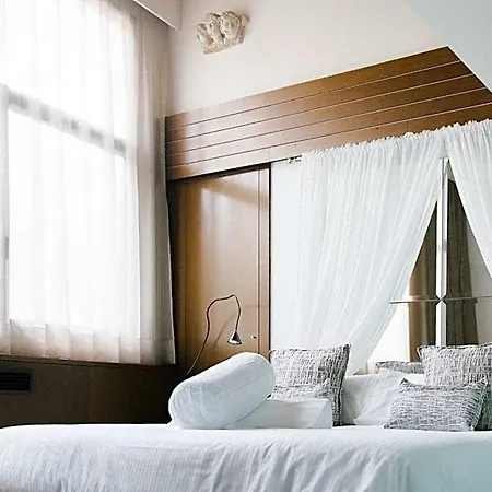 Hotel Museu Llegendes De 4*