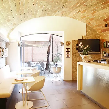 Museu Llegendes De Otel 4*