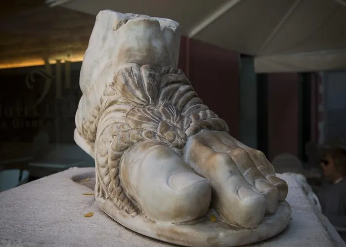 Museu Llegendes De 4*